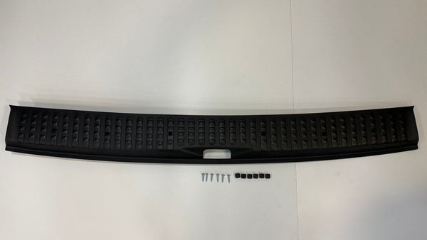 For VW T5, T5.1 V3 Tailgate Threshold Cover + Side Step