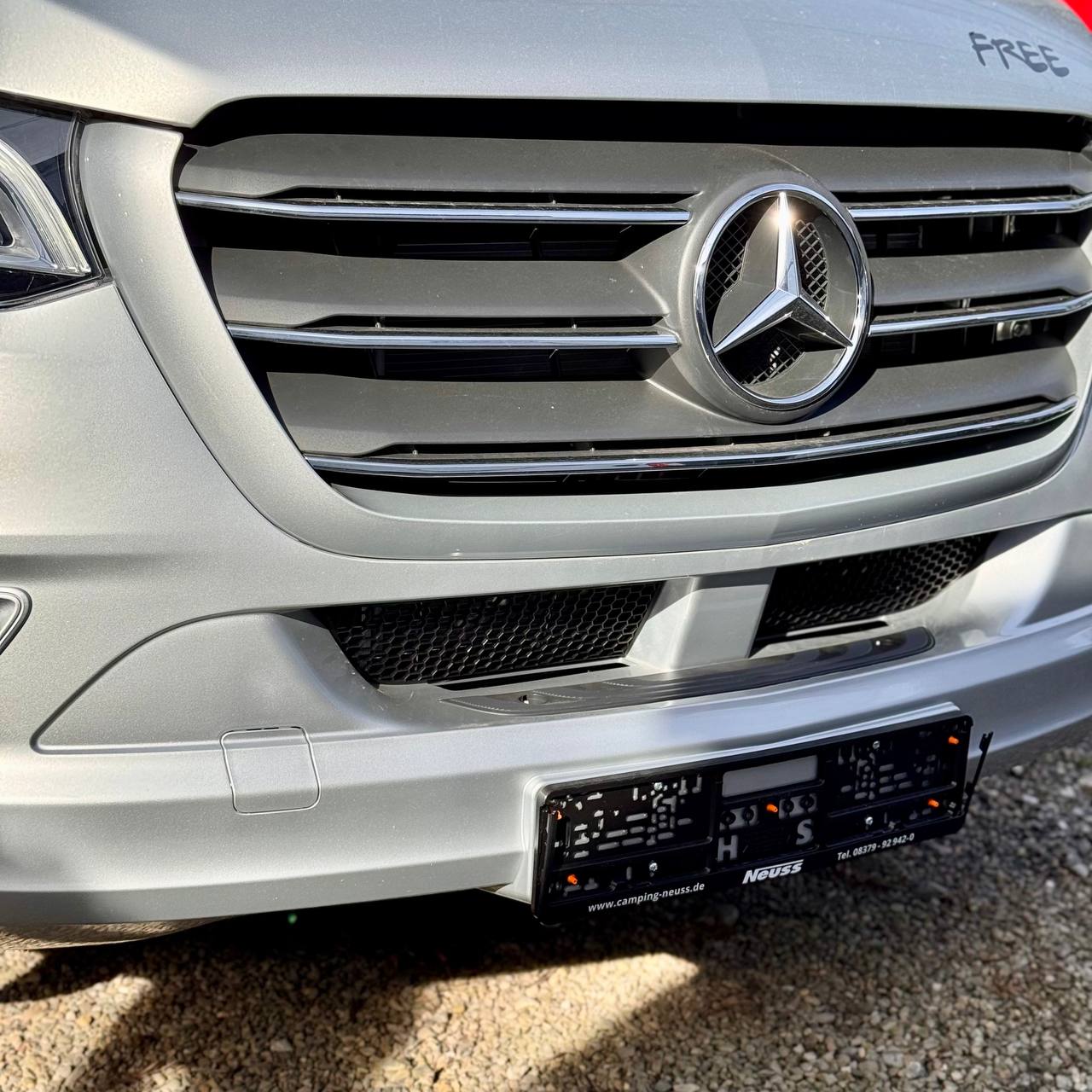 For Mercedes Sprinter Dodge 907 Front Bumper Honeycomb Mesh Grilles – Set of 2 - Van-X