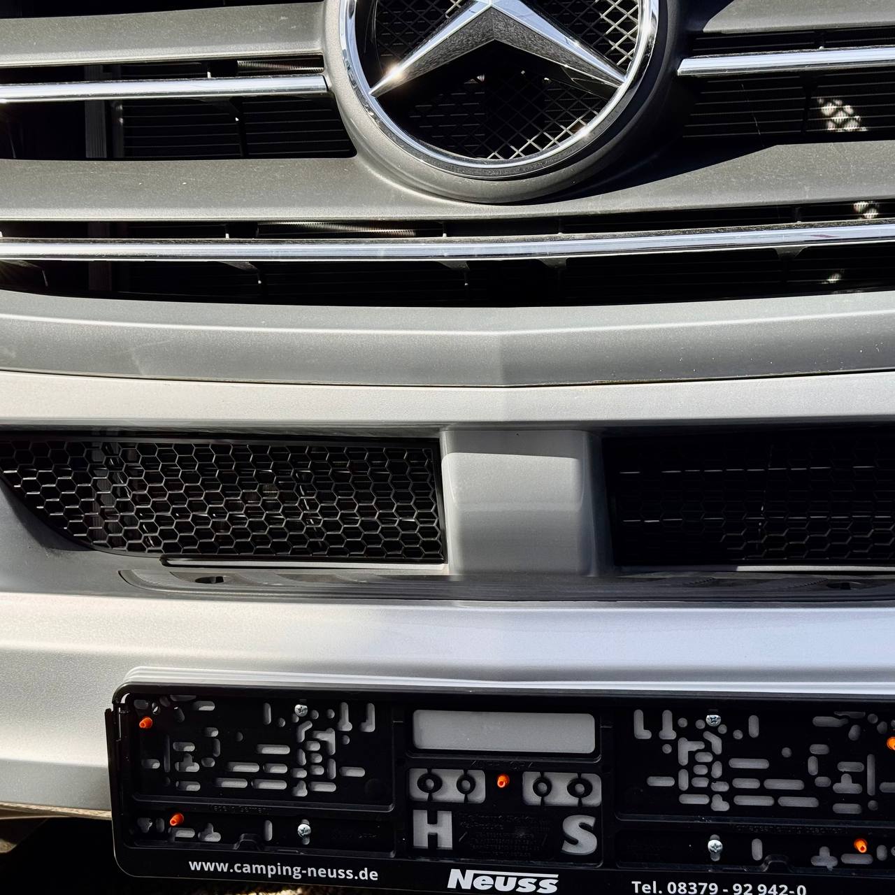 For Mercedes Sprinter Dodge 907 Front Bumper Honeycomb Mesh Grilles – Set of 2 - Van-X