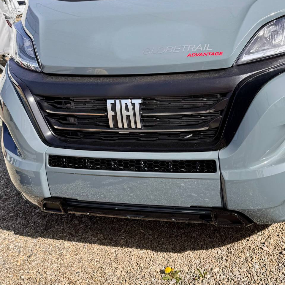 For Vauxhall Movano Bumper Honeycomb - Gloss Black, No Parking Sensors Replacement