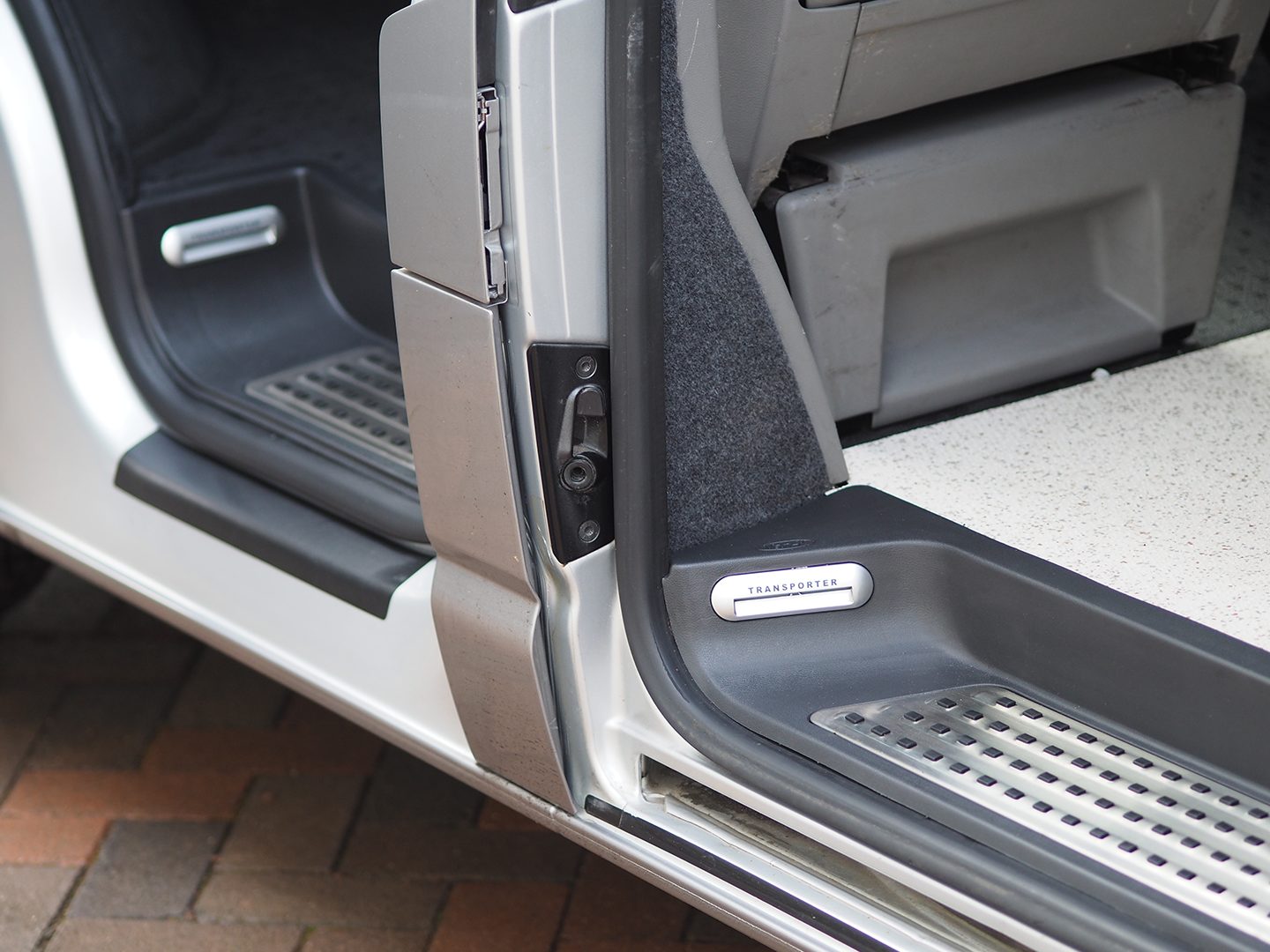 For VW T6 Caravelle Style full Step Set Inc Driver, Passenger and Side Sliding Door Perfect For Campervan Conversion ( B-grade)