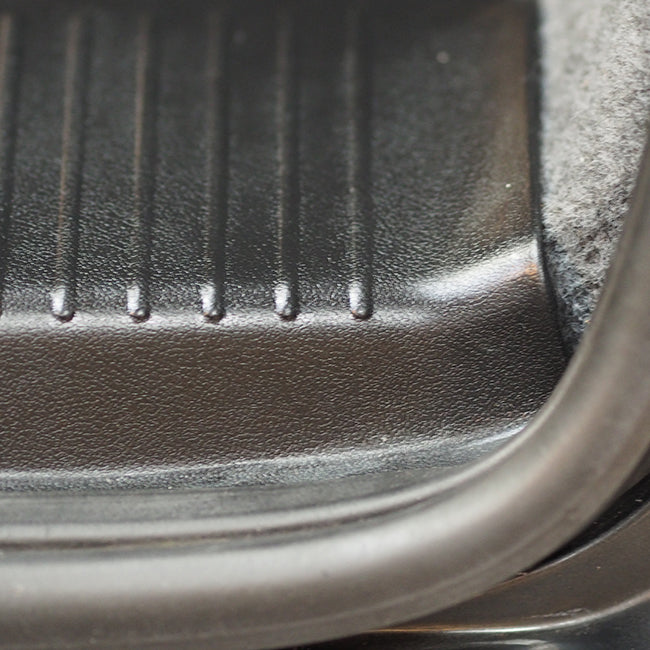 For VW T5, T5.1 V2 Transporter Rear Threshold Cover Tailgate / Single Door Plastic Full Length