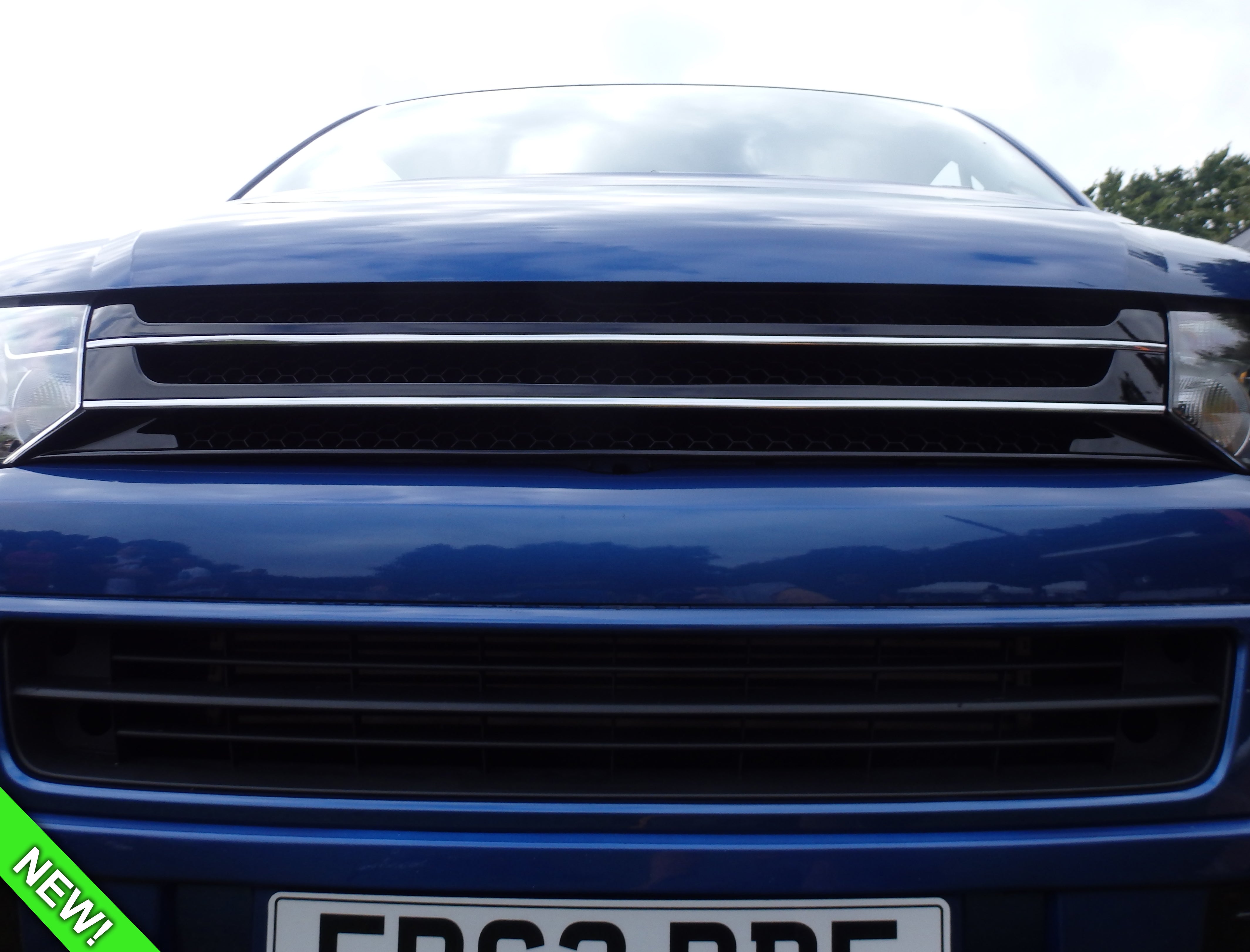 For VW Volkswagen T5.1 Front Badgeless Grille B-Grade – Gloss Piano Black Finish | Van-X - Clearance