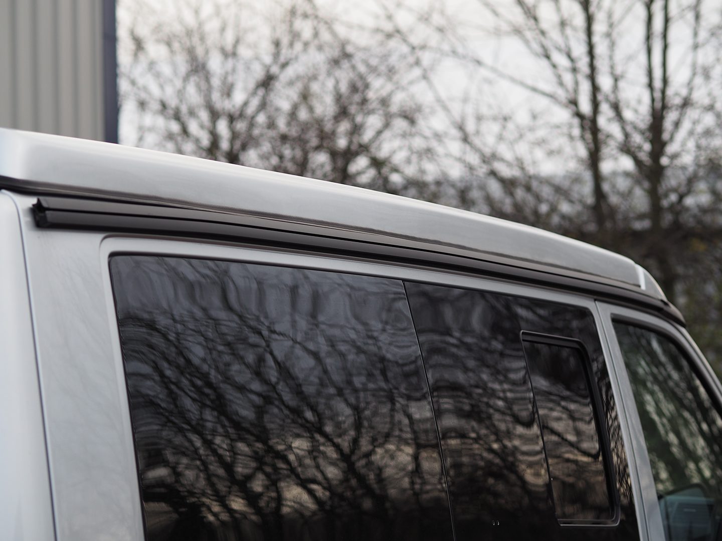 For VW T5 Black Campervan Awning Rails - Ideal for Campervan Drive-Away Awnings & Reimo Compatibility