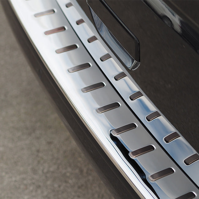 For VW T6 Transporter Multivan Rear Bumper Protector Stainless Barndoor (Titanium Black Insert)