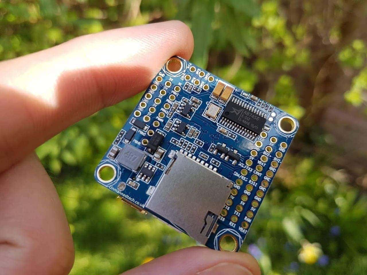 Omnibus F4 V6 Flight Controller