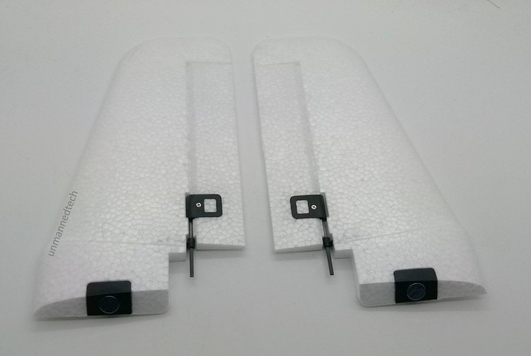 ZOHD Nano Talon Rudder (2pcs Rudder with Magnet)