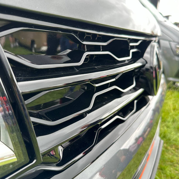 For VW T6 Front Grille R-Line (2 in 1) Badged/Badgeless - Gloss Black