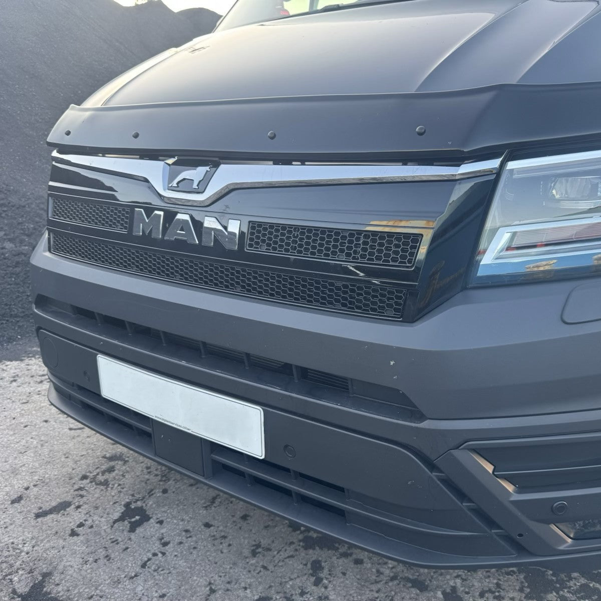 For VW Crafter New Shape Honeycomb Grille Inserts