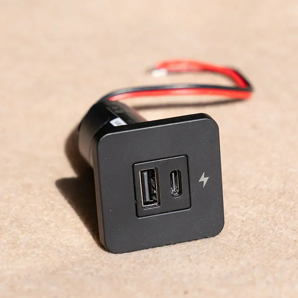 Scanstrut TILE TILE TILE USB | C + USB | A Interior Socket 12 | 4Boats