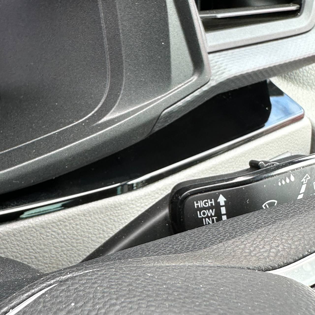 For VW T6.1 Transporter Dashboard Upgrade – 4-Piece Gloss Lower Dash Trim Set