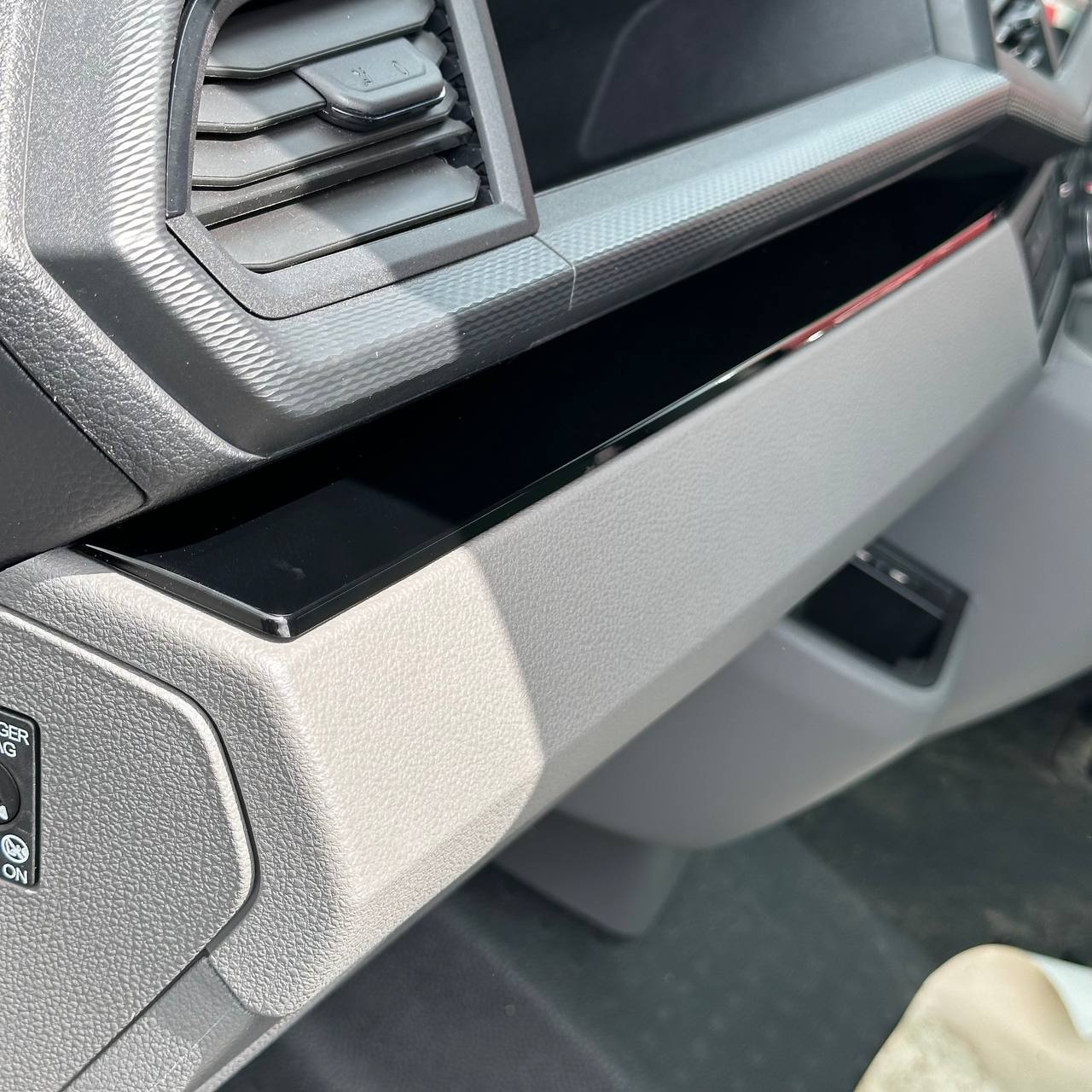 For VW T6.1 Transporter Dashboard Upgrade – 4-Piece Gloss Lower Dash Trim Set