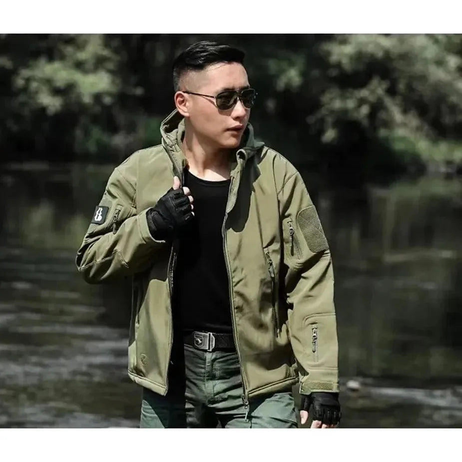 Soft Shell Jacket - Windbreaker / Fleece Lined