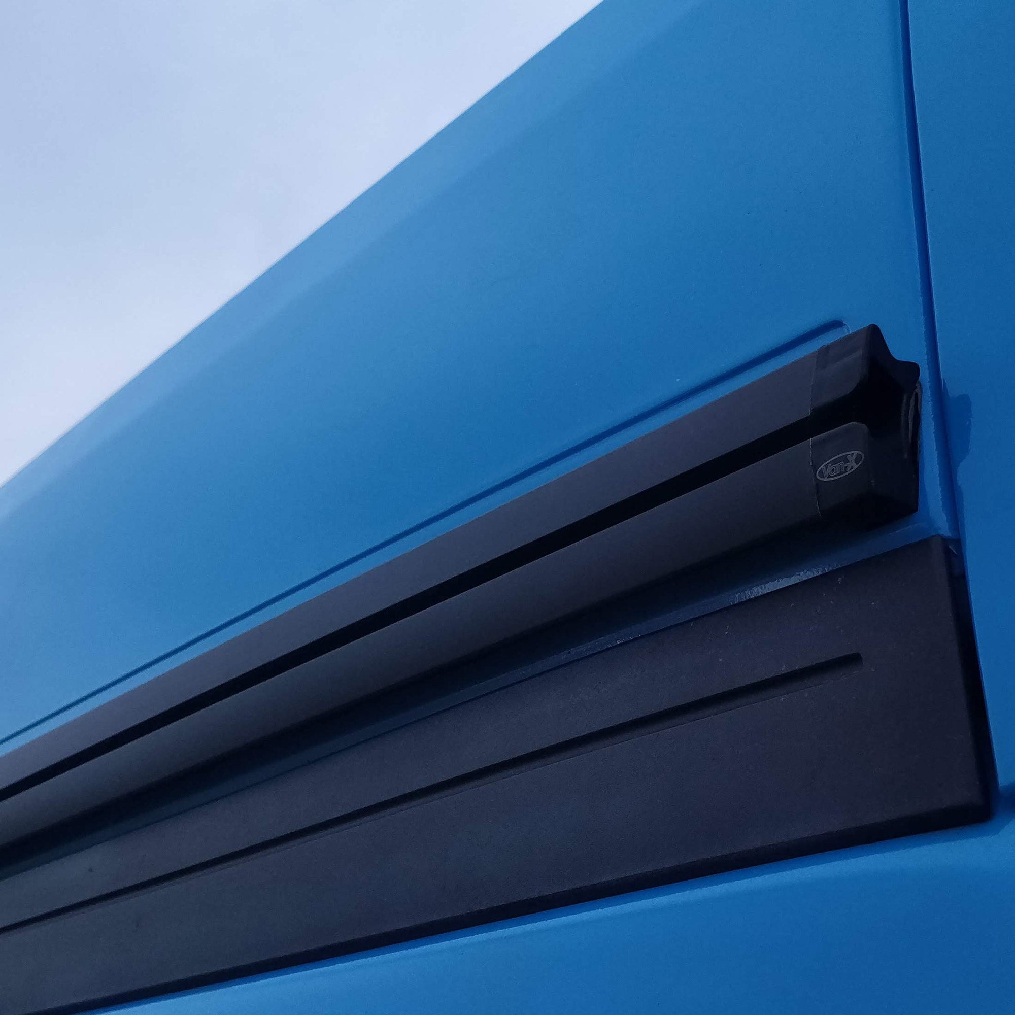 For Transit Custom High-Roof Black Awning Rail –Ideal for Campervan Drive-Away Awnings & Reimo Compatibility