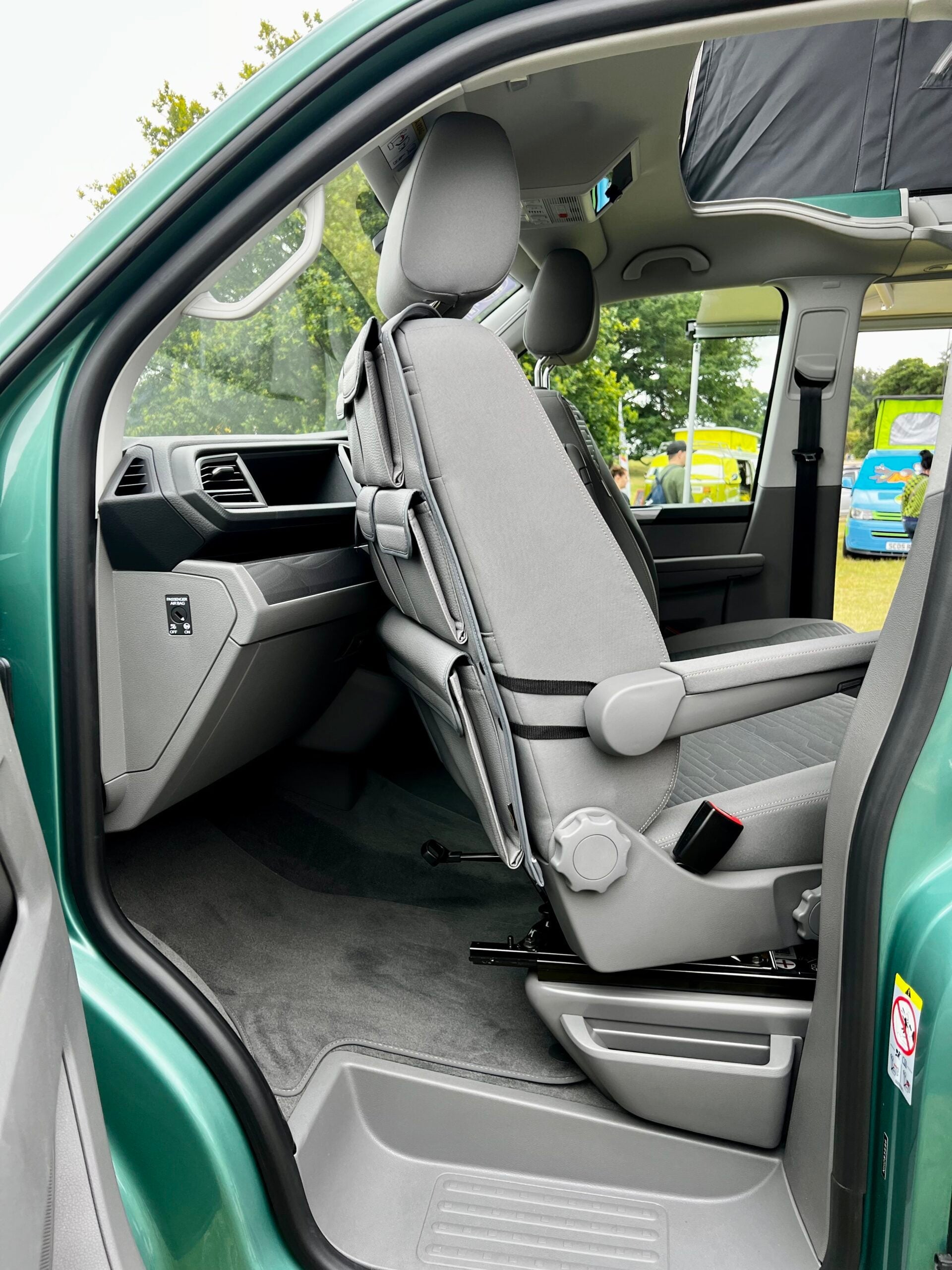 For VW California Ocean, Coast & Beach Campervan Single/Captains Seat Leatherette Back Seat Organiser Storage Solution