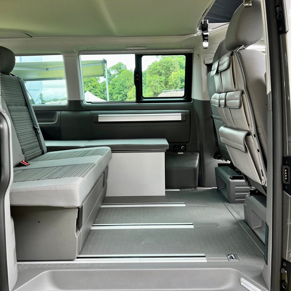 For VW California Ocean, Coast & Beach Campervan Single/Captains Seat Leatherette Back Seat Organiser Storage Solution