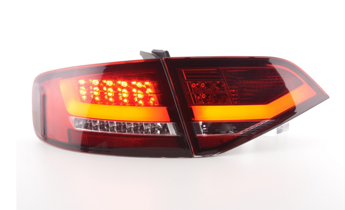 FK Paar LED-RÜCKLEUCHTEN Lightbar DRL Audi A4 B8 8K Limousine 07-11 rot S4 S-Line