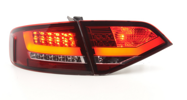 FK Paar LED-RÜCKLEUCHTEN Lightbar DRL Audi A4 B8 8K Limousine 07-11 rot S4 S-Line