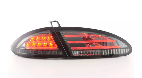 FK Paar LED-Rückleuchten Lightbar Seat Leon 2 MK2 1P BJ 05-09 Light Bar LHD