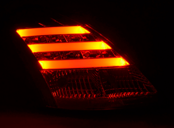 FK Paar LED DRL Rücklichter Lightbar Suzuki Swift Sport 11+ rot klar FZ / NZ