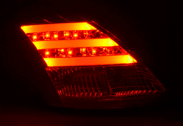 FK Paar LED DRL Rücklichter Lightbar Suzuki Swift Sport 11+ rot klar FZ / NZ