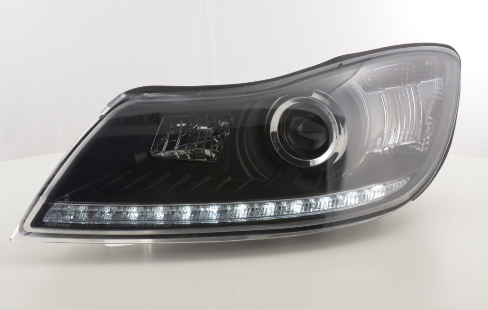 FK Paar LED DRL Lightbar Scheinwerfer Skoda Octavia Oktavia 2009+ 1Z MK2 schwarz LHD