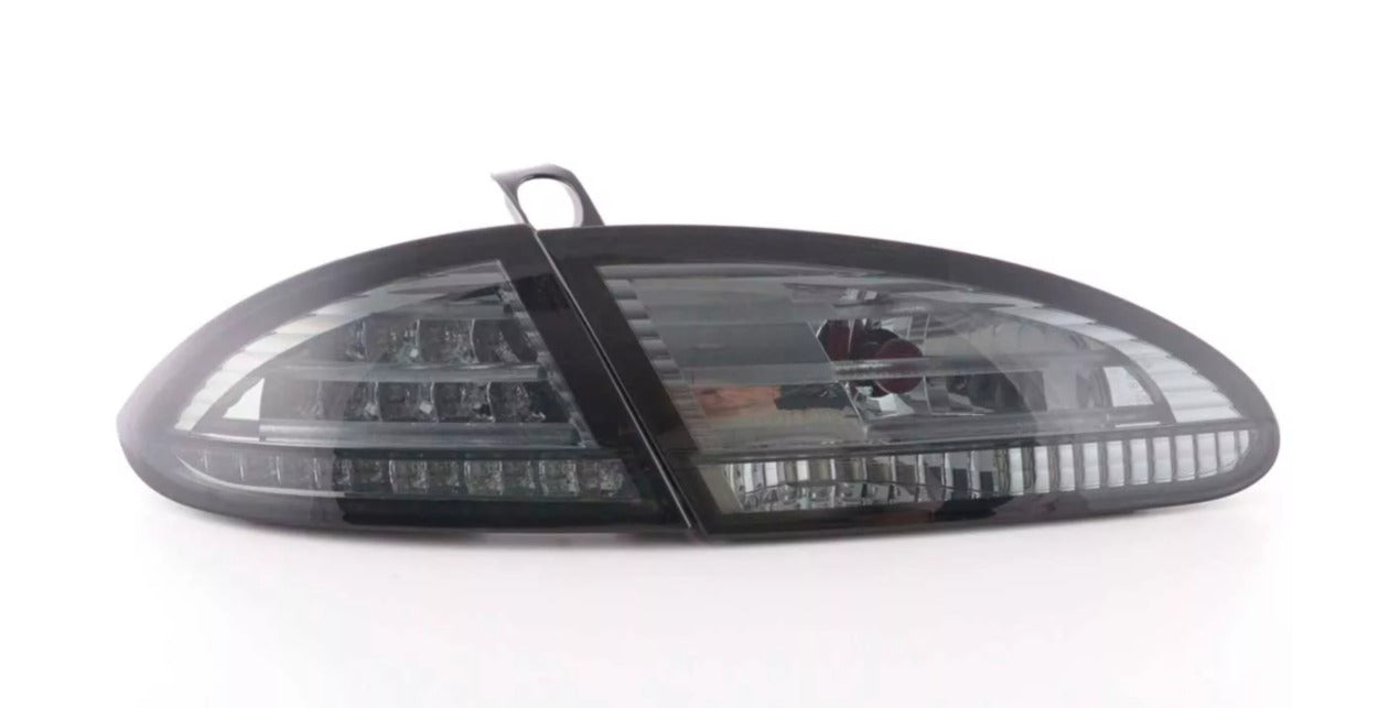 FK Pair LED Rear Lights Lightbar Seat Leon 2 MK2 1P 05-09 Smoke Light Bar LHD