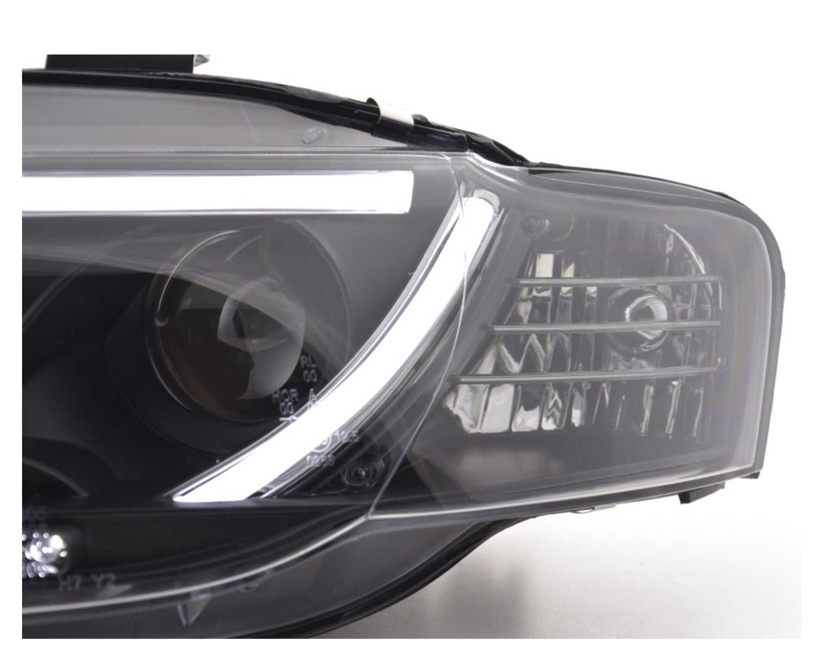 FK Set LED DRL Scheinwerfer Halo Projektor Audi A4 B7 8E 04-08 schwarz RHD