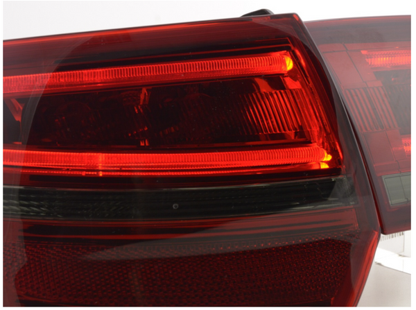 FK Paar hintere LED-Lichtleiste DRL-Leuchten Audi A3 Sportback 8PA 04–08 rot schwarz S3