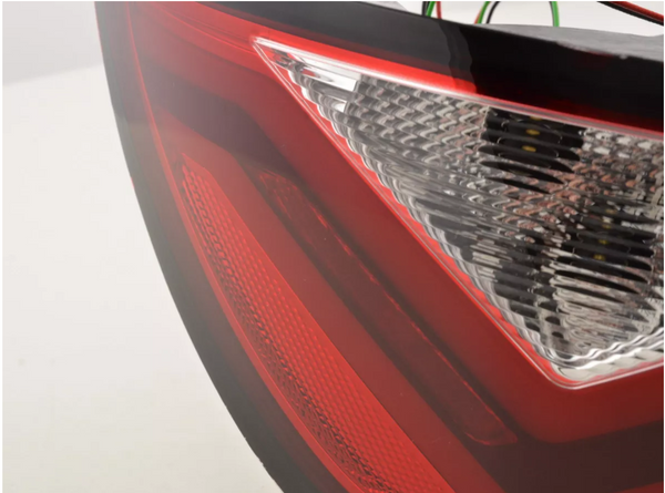 FK Paar LED-Lichtleisten-Rückleuchten für Seat Ibiza 4 MK4 6J 6Y 3dr 08–17, rot und klar