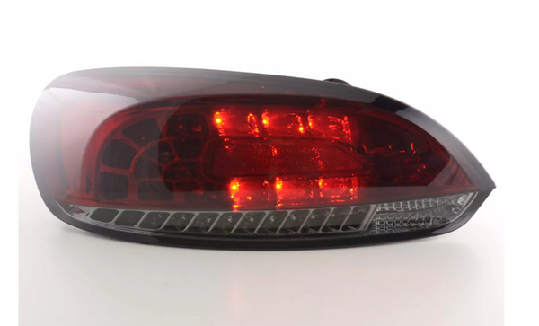 FK Paar LED-RÜCKLEUCHTEN Lightbar DRL VW Scirocco 3 MK3 13 08+ schwarz rauchrot