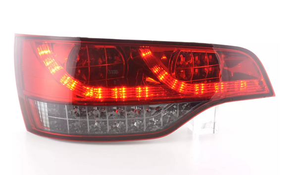 Satz FK Audi Q7 4L 06+ Rot Rauch LED Lightbar DRL Heck Rücklichter LHD