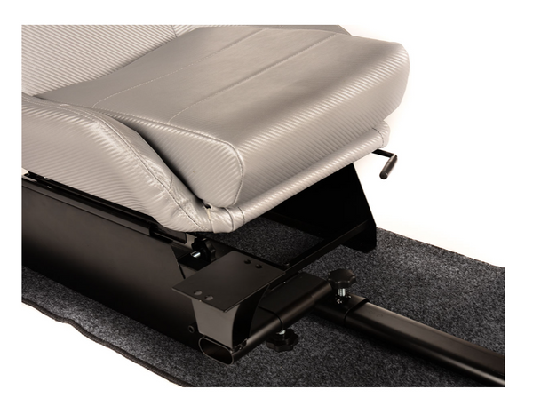 FK Fahrspiel Rennsimulator eGaming Sim Seat Carbon Silber mit Teppich